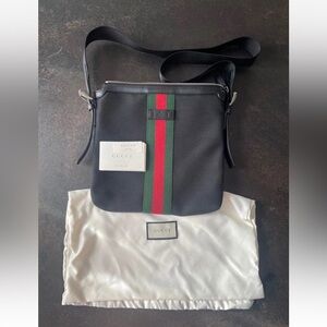 Gucci Black Shoulder Bag with Green and Red Stripe
